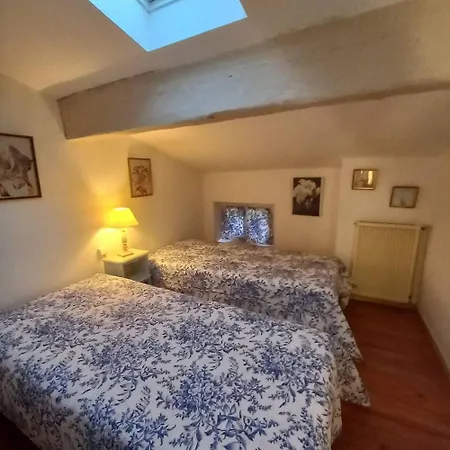 A 50 M² Confortable Et Moderne Limoux